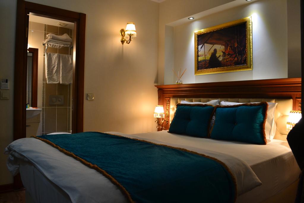 Blue Istanbul Suites