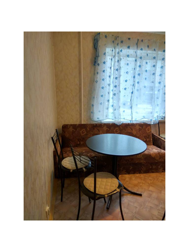 Apartments Batetskaya 21