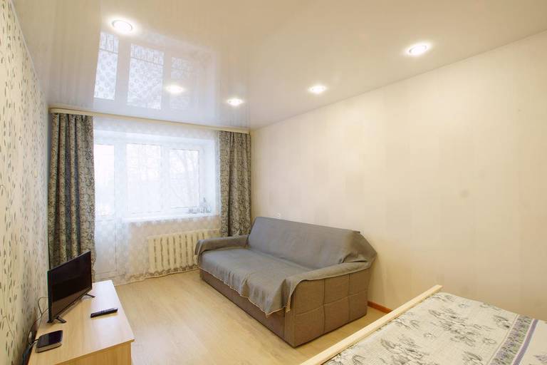 Apartment on Lokomotivnaya 1