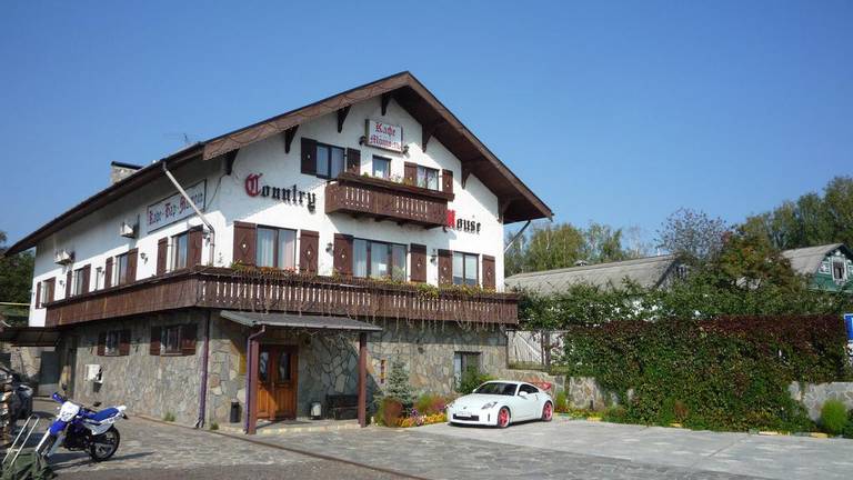 Country House (Кантри-Новинки) гостевой дом