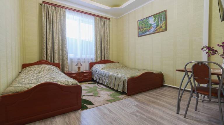 Династия отель