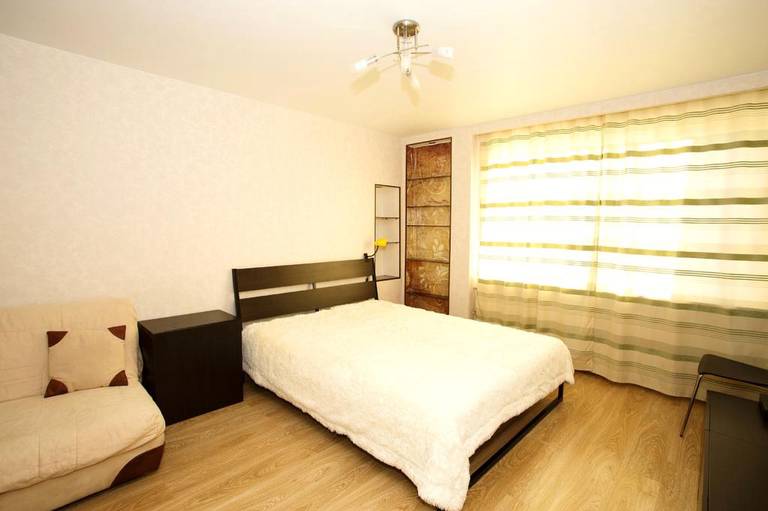 Apartment Gorkogo 146A