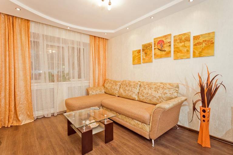 Apartment on Doljhanskoi 8