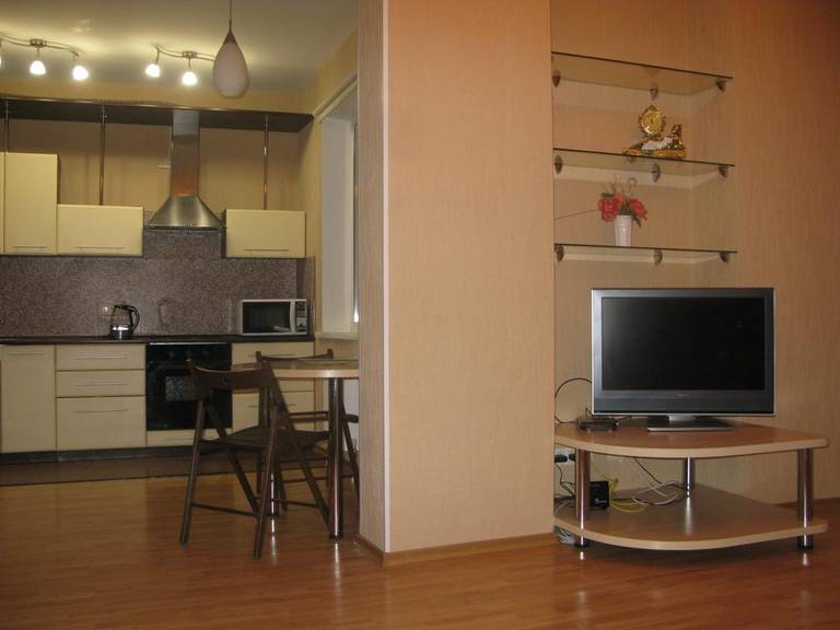 Apartment on Bulvar Mira 3