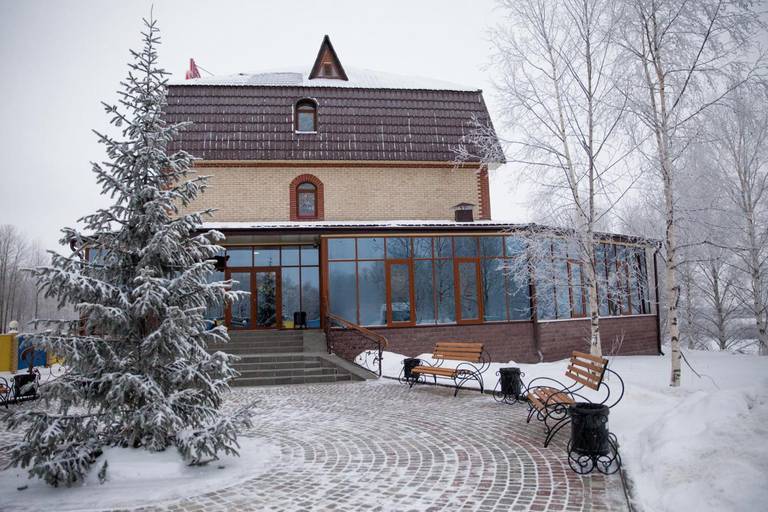 Khantyyskaya Gorka Hotel