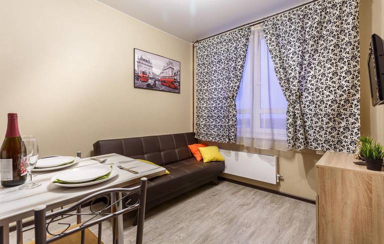 MneNaSutki Studio London na Astrakhova 6