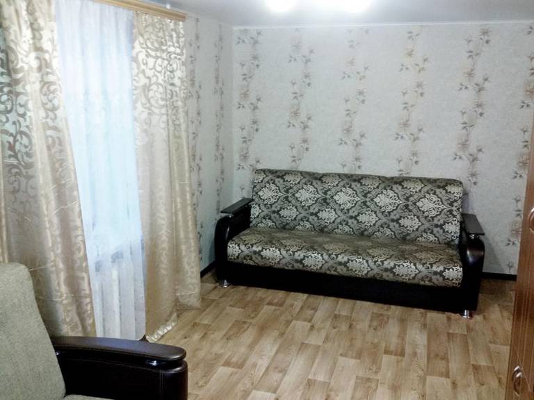 Apartment On Kommunisticheskaya 34