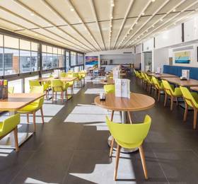 Hampton by Hilton Istanbul Kurtkoy в Стамбуле