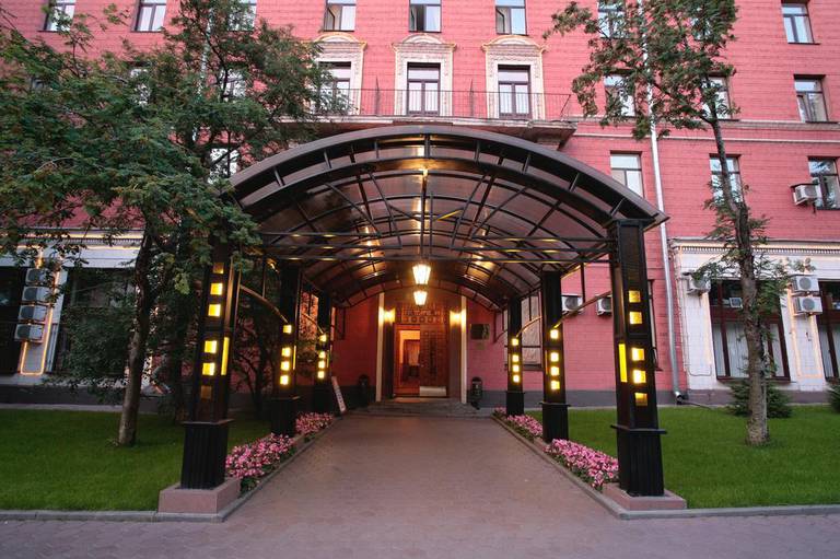 Maxima Zarya Hotel
