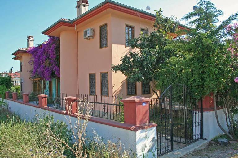 Truva Villa