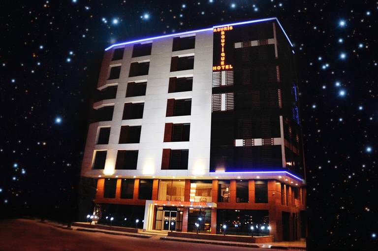 Asuris Hotel