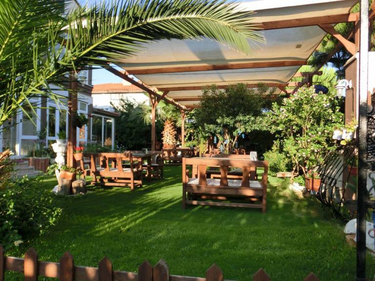 Cesme Ada Hotel