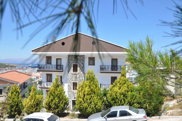 Forever Cesme