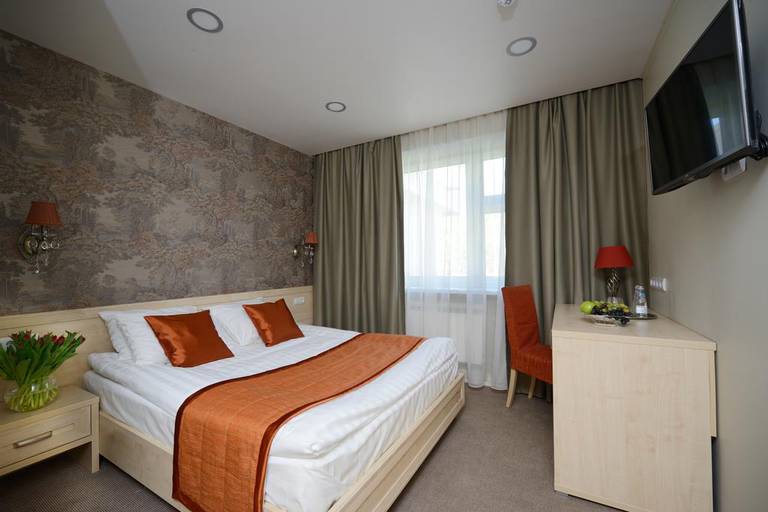 Hotel Hit (Хит)