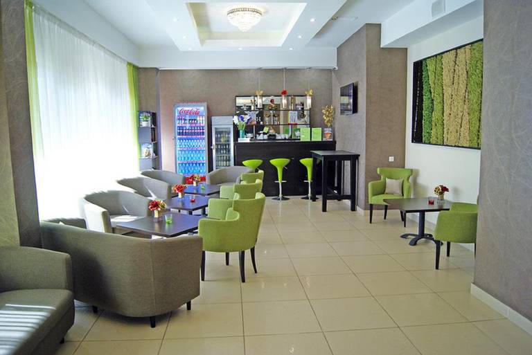 Апарт-отель Hills Hotel