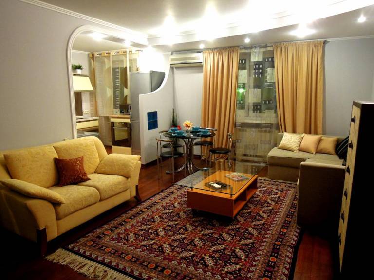 Lakshmi Apartment Ostozhenka