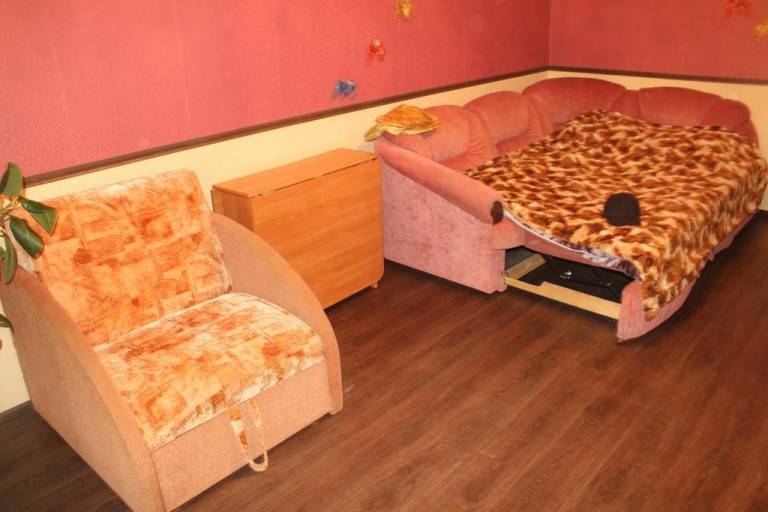 Apartment On Novokosinskaya 9