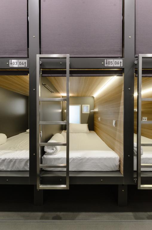 Capsule Hotel City 52