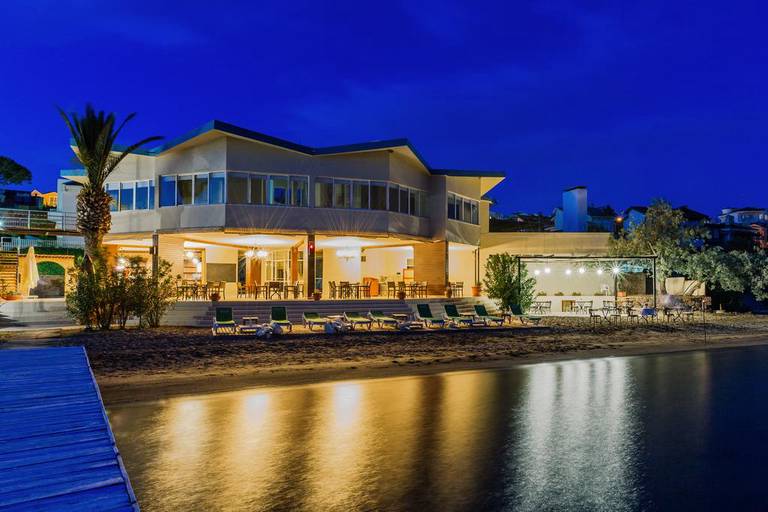 Cunda Hotel