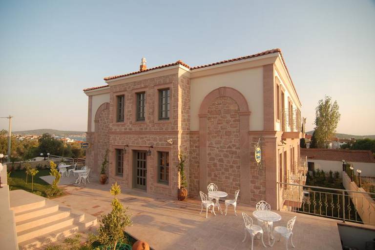 Cunda Fora Boutique Hotel