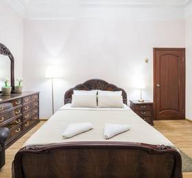 Ministry Suite Smolenskaya в Москве