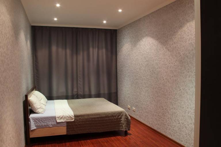 Star 8 Apartments at Generala Ermolova