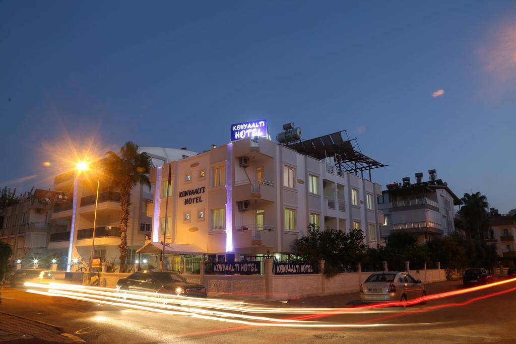 Hotel S White, Konyaalti