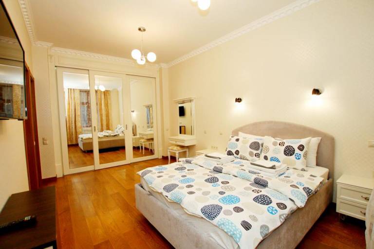 TVST Apartments Kutuzovskaya