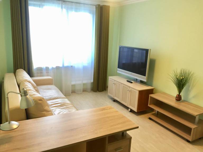 Apartment on Sivashskaya 4к3