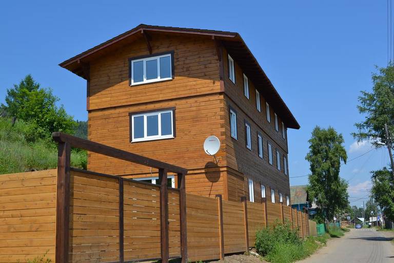 Baikal 1 Guest House