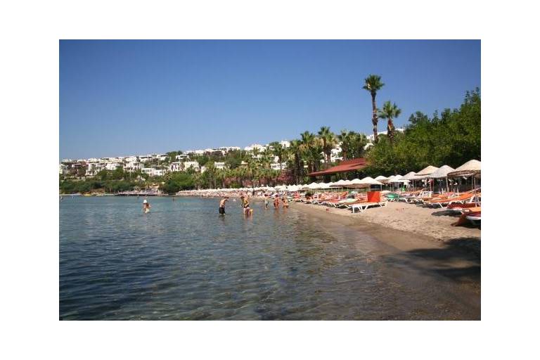 Meteor Beach Hotel