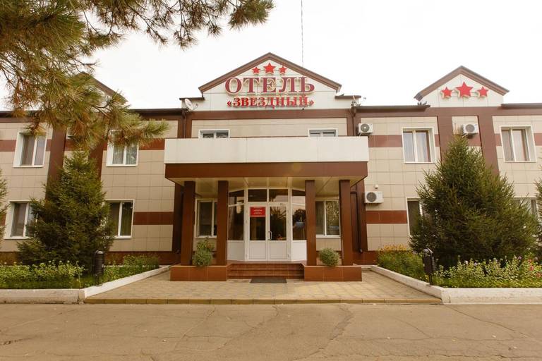 Zvezdny