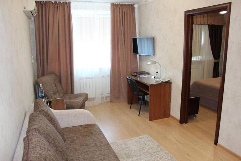 Business-Hotel Cosmos