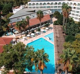 SMART Serra Park Hotel в Титрейенгёле