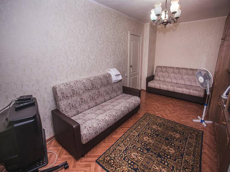 Apartment Perova 4