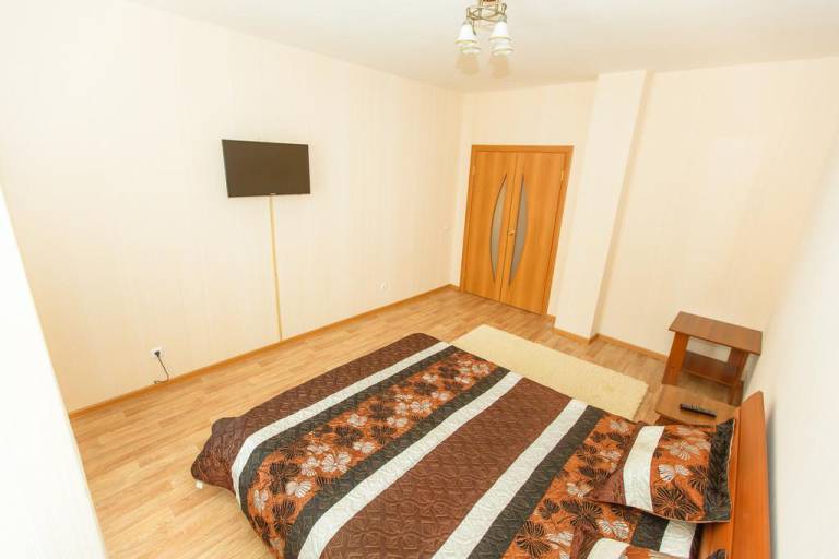 Broadway Apartment Ulitsa Alexeeva 39
