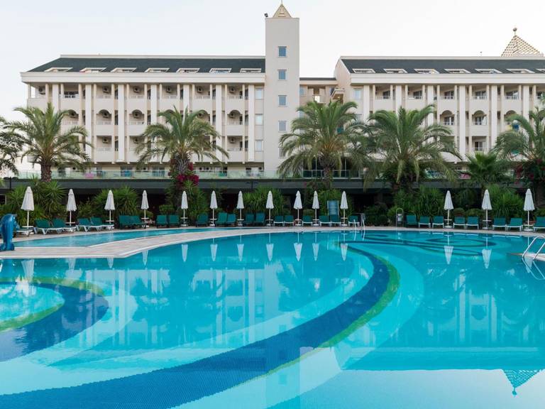 PrimaSol Hane Garden Hotel