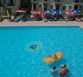 Grove Hotel в Олюденизе