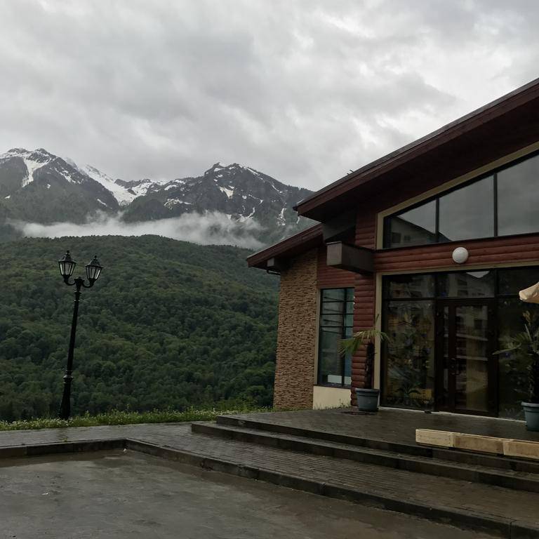 Apartment Romanovskie Na Krasnoy Polyane