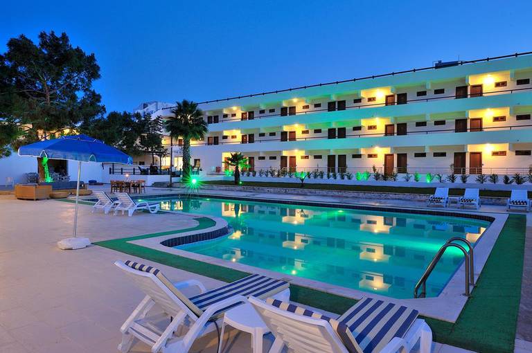 The Best Life Hotel Gumbet Hill