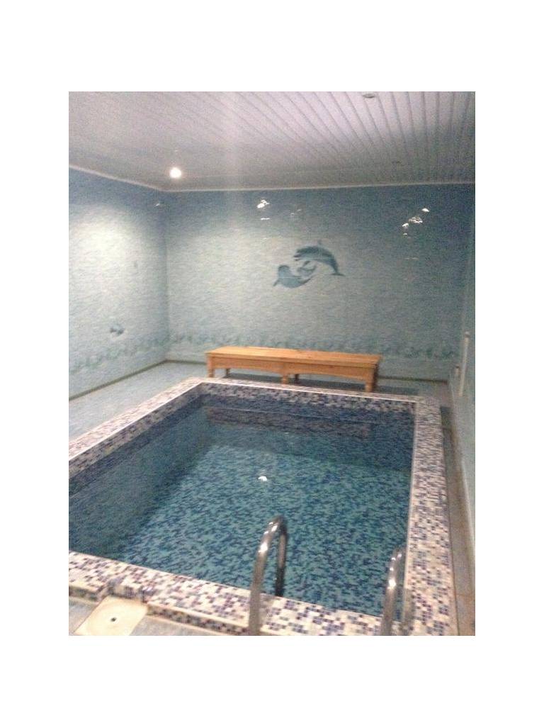 Pit-Stop Hotel