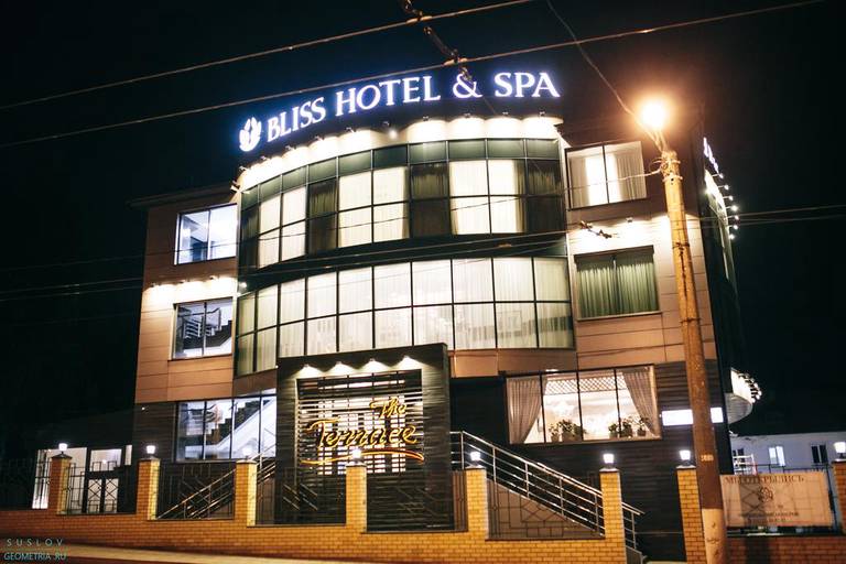 BLISS HOTEL & SPA