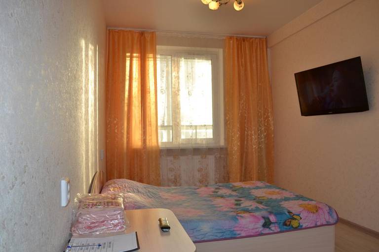 Apartment on Lenina 198