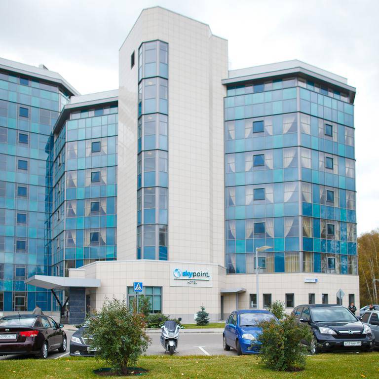SkyPoint Hotel