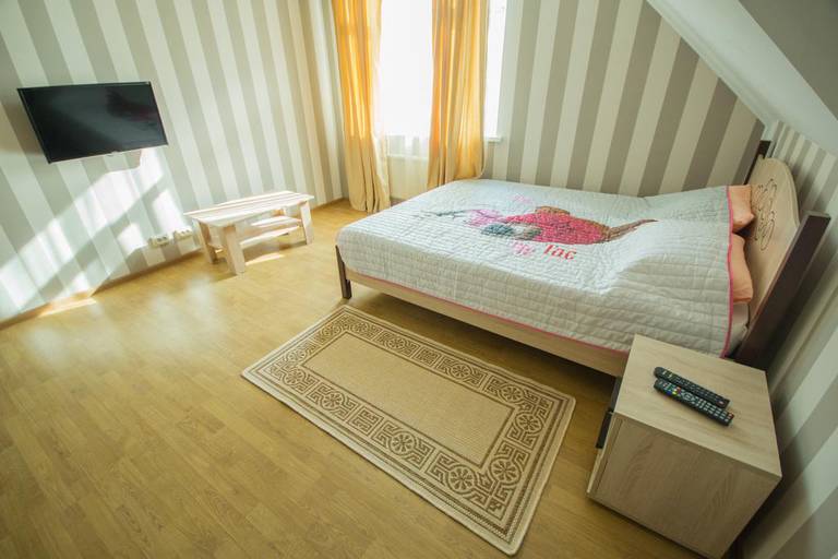 Eva Hotel