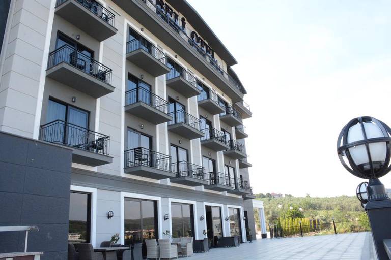 Heybeli Hotel