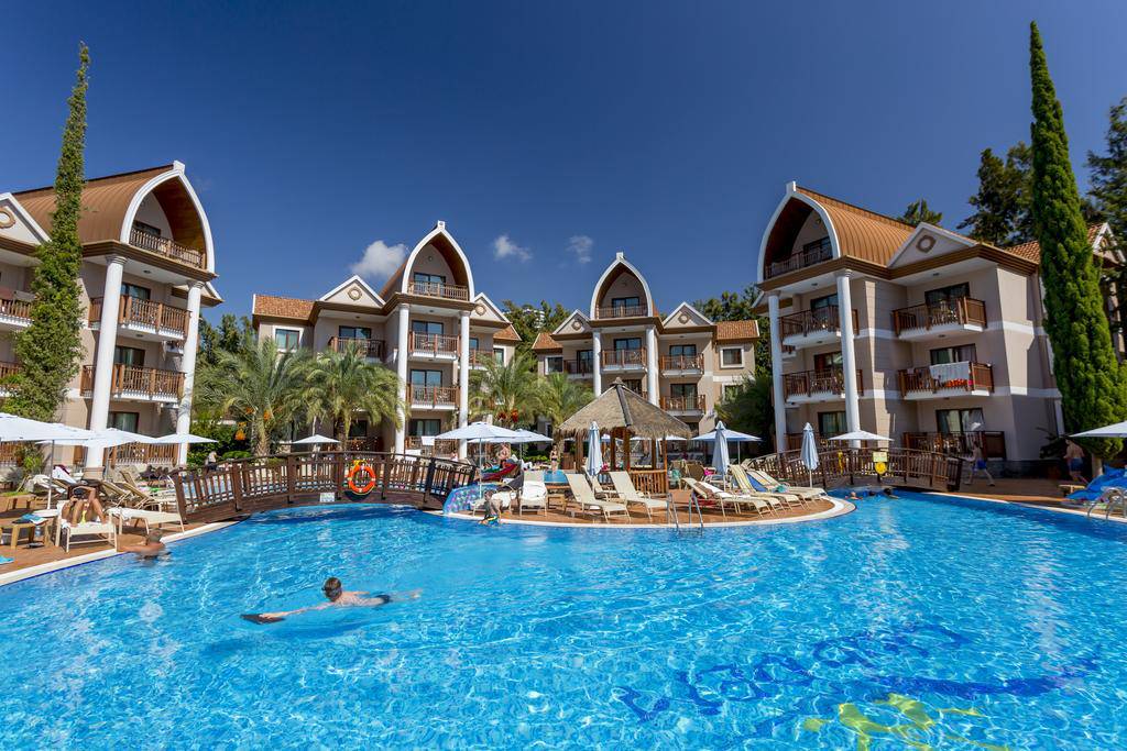 Club Dem Spa & Resort Hotel 4*