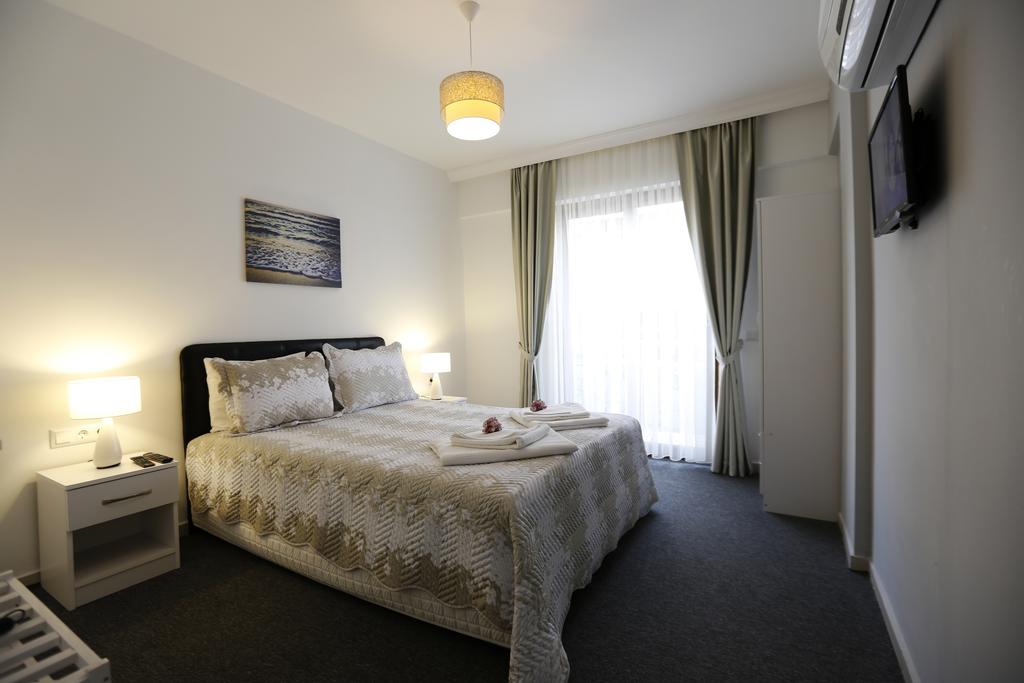 The closest hotel. The closest hotel. Hotel decamondo galata. The closest hotel. Almina 4*.