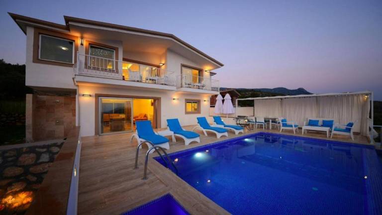 Villa Mono
