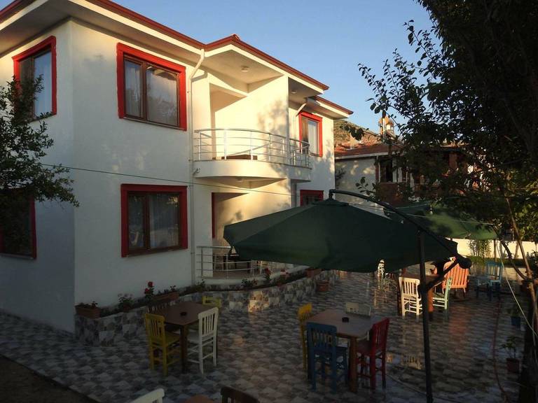 Olimbera Konuk Evi